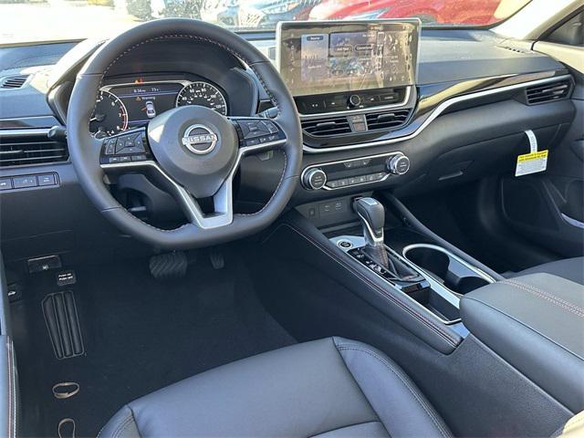 new 2025 Nissan Altima car, priced at $33,020
