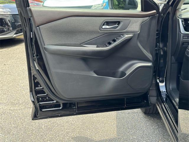 used 2021 Nissan Rogue car, priced at $19,311