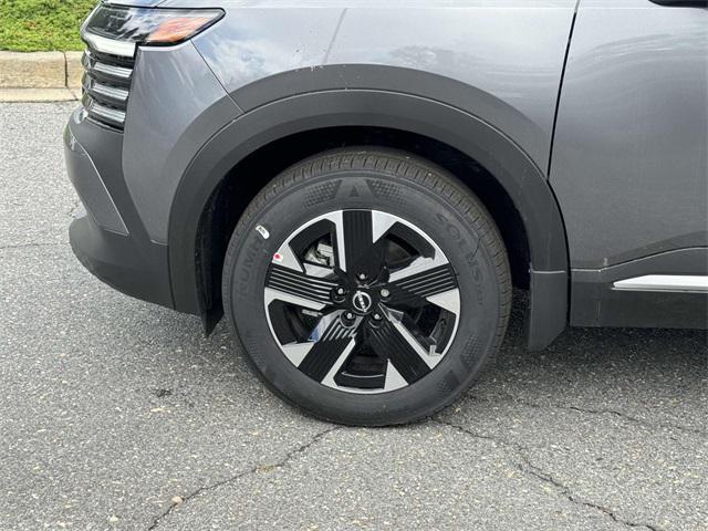 new 2025 Nissan Kicks car, priced at $25,355
