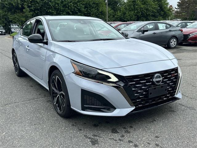 new 2025 Nissan Altima car, priced at $30,755
