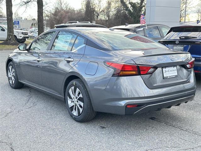 new 2025 Nissan Altima car, priced at $24,986