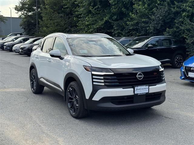 new 2025 Nissan Kicks car, priced at $30,456