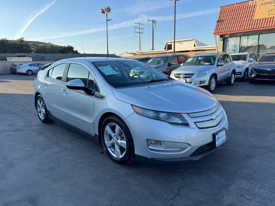 used 2014 Chevrolet Volt car, priced at $5,988