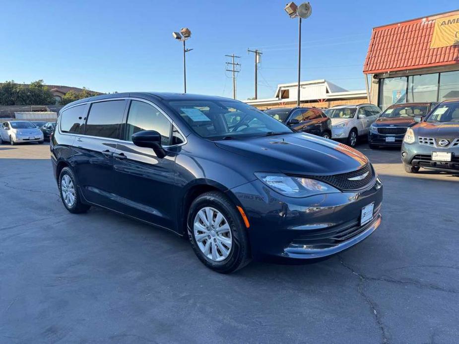 used 2019 Chrysler Pacifica car, priced at $11,988