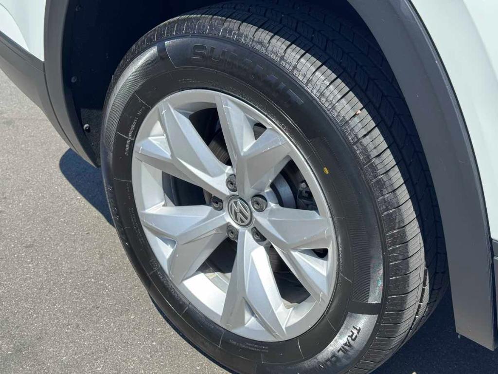 used 2018 Volkswagen Atlas car, priced at $13,988
