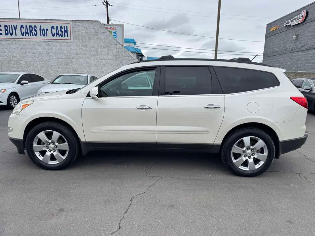 used 2012 Chevrolet Traverse car, priced at $7,988
