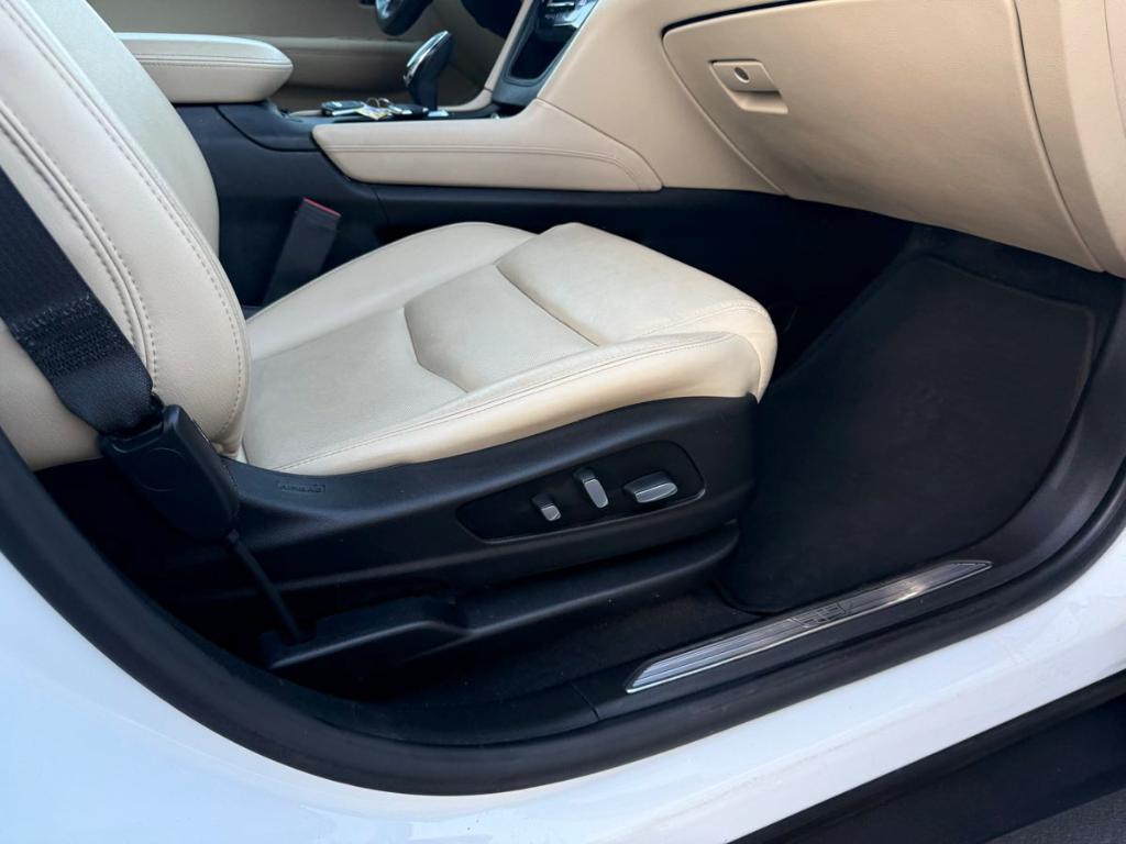 used 2017 Cadillac XT5 car, priced at $12,488