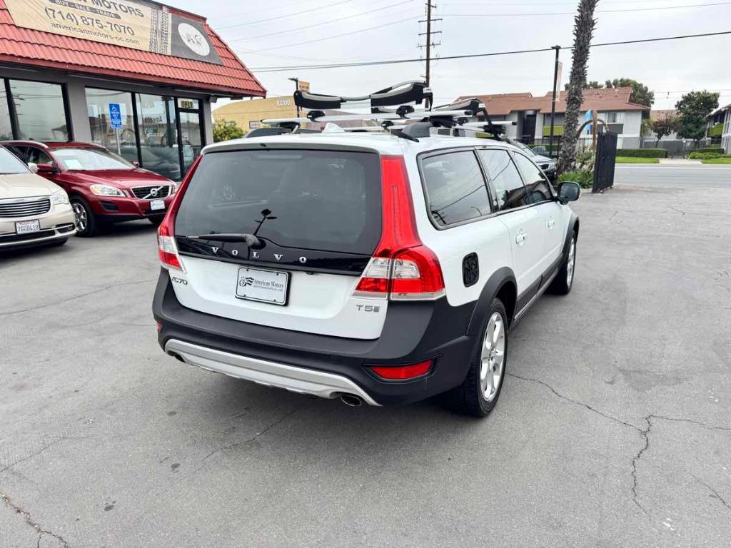 used 2016 Volvo XC70 car, priced at $11,988