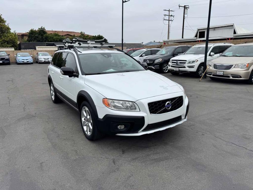 used 2016 Volvo XC70 car, priced at $11,988