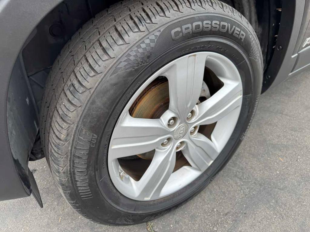 used 2013 Kia Sorento car, priced at $6,988