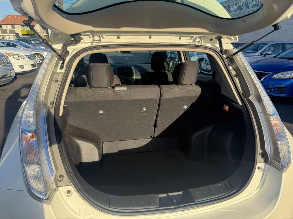 used 2016 Nissan Leaf car, priced at $3,988