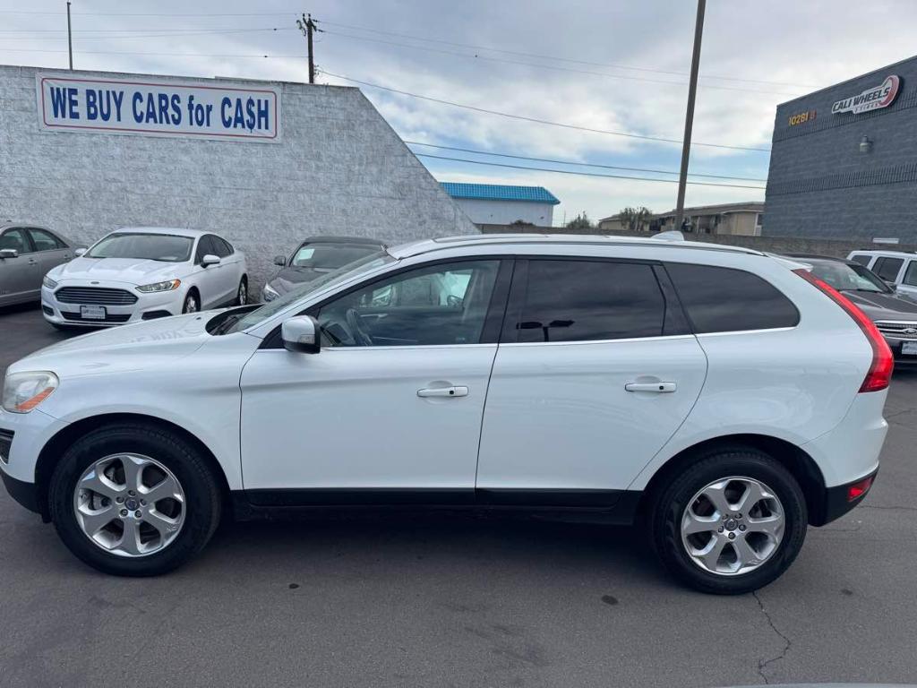 used 2013 Volvo XC60 car, priced at $9,988