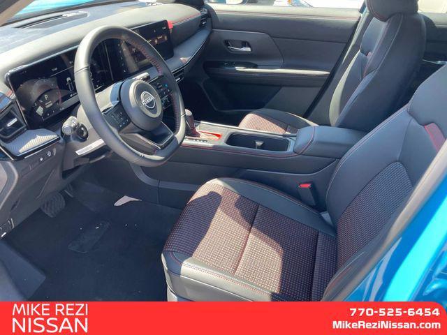 new 2025 Nissan Kicks car, priced at $27,704