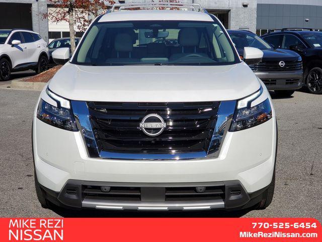new 2025 Nissan Pathfinder car, priced at $33,615