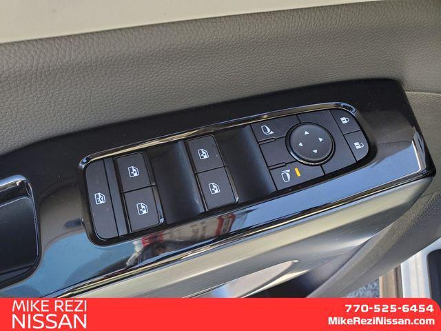 new 2025 Nissan Pathfinder car, priced at $33,615