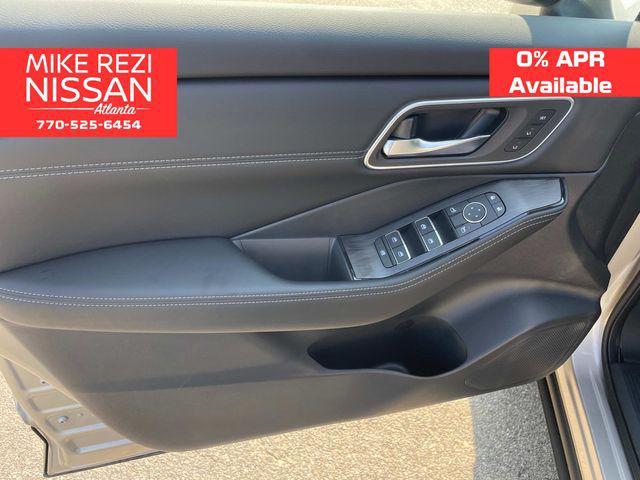 new 2025 Nissan Rogue car, priced at $44,425
