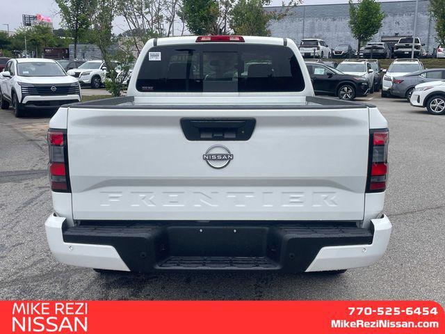 new 2025 Nissan Frontier car, priced at $28,336