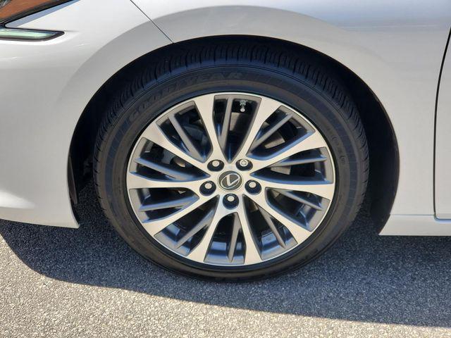used 2019 Lexus ES 350 car, priced at $24,489