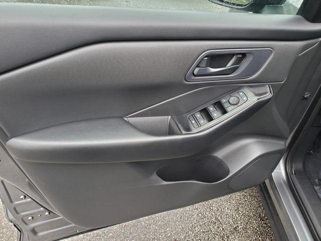 used 2024 Nissan Rogue car, priced at $20,989