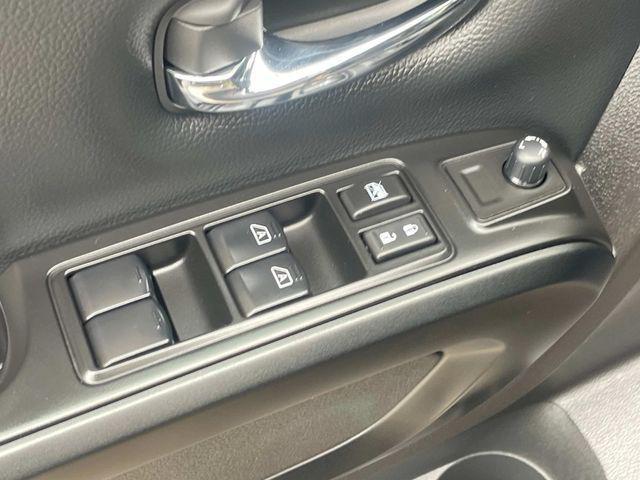 used 2024 Nissan Titan car, priced at $49,989