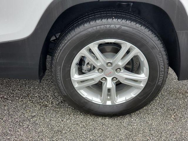 used 2023 GMC Terrain car, priced at $23,989