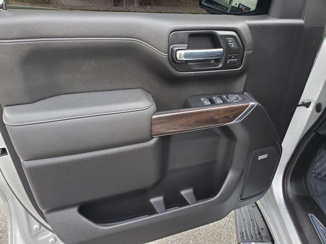 used 2022 GMC Sierra 1500 car, priced at $36,889