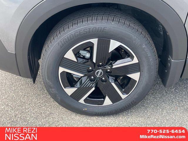 new 2025 Nissan Kicks car, priced at $27,180