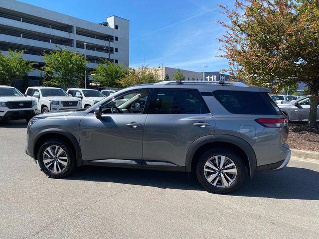 used 2022 Nissan Pathfinder car, priced at $34,331