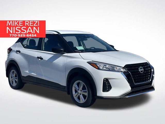 new 2025 Nissan Kicks car, priced at $22,003