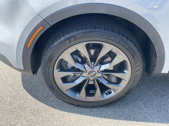 used 2022 Kia Sorento car, priced at $27,989