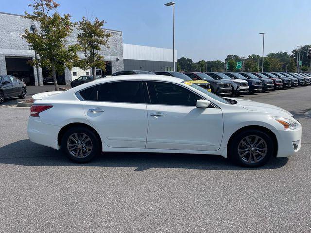 used 2015 Nissan Altima car, priced at $10,989