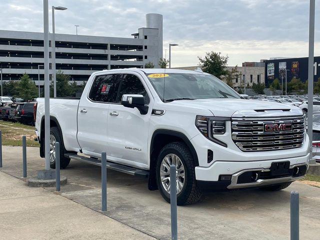 used 2023 GMC Sierra 1500 car, priced at $52,913