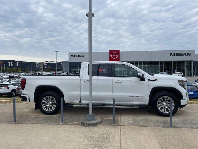 used 2023 GMC Sierra 1500 car, priced at $52,913