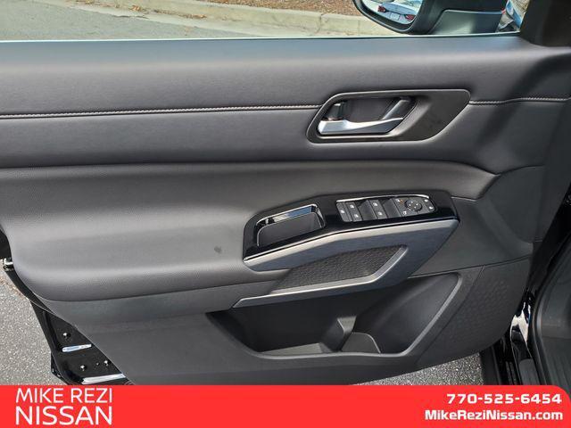 new 2025 Nissan Pathfinder car, priced at $33,210