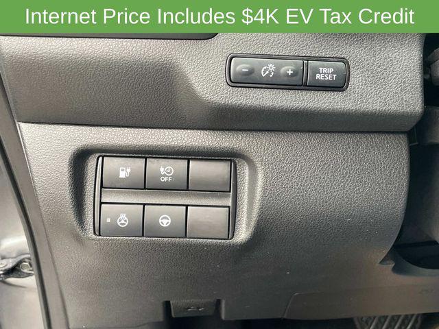 used 2022 Nissan Leaf car, priced at $18,421