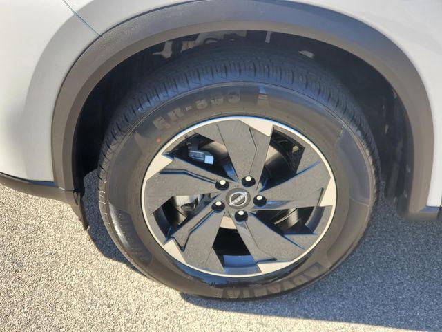 used 2024 Nissan Rogue car, priced at $21,886