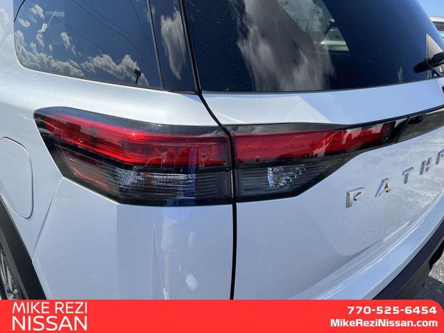 new 2025 Nissan Pathfinder car, priced at $41,005