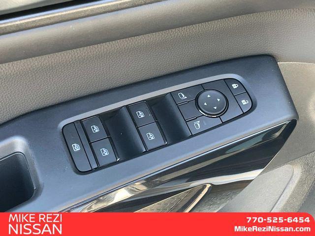 new 2025 Nissan Pathfinder car, priced at $40,034