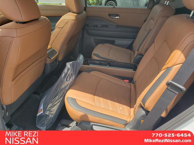 new 2025 Nissan Pathfinder car, priced at $55,035