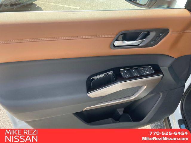 new 2025 Nissan Pathfinder car, priced at $47,172