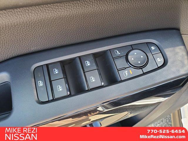 new 2025 Nissan Pathfinder car, priced at $39,280