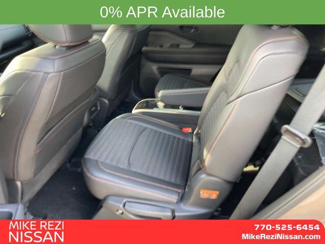new 2025 Nissan Pathfinder car, priced at $43,271
