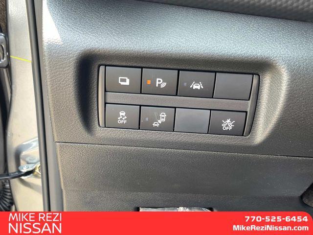 new 2025 Nissan Kicks car, priced at $23,850