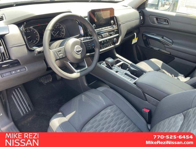 new 2025 Nissan Pathfinder car, priced at $38,770
