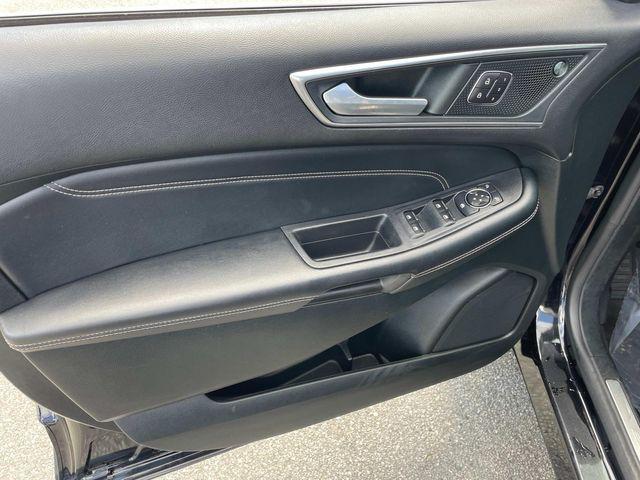 used 2022 Ford Edge car, priced at $21,989