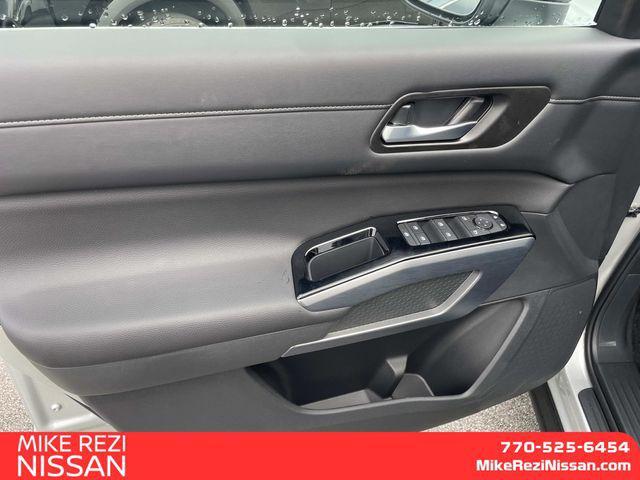 new 2025 Nissan Pathfinder car, priced at $44,525