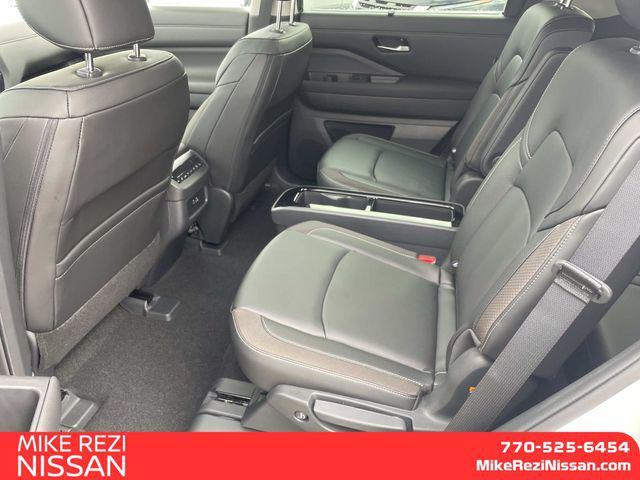 new 2025 Nissan Pathfinder car, priced at $44,525