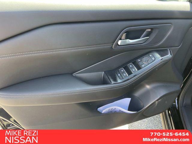 new 2025 Nissan Rogue car, priced at $34,052