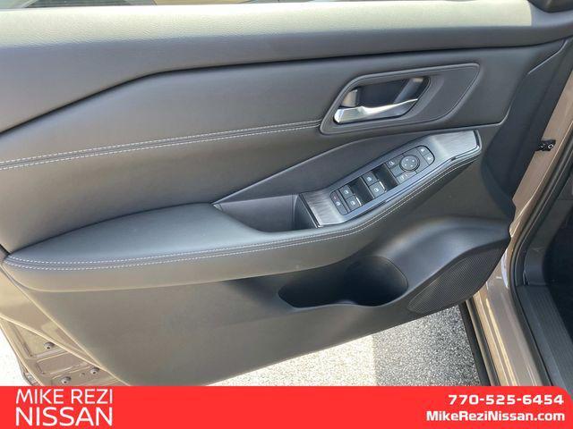 new 2025 Nissan Rogue car, priced at $33,685