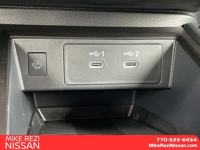 new 2025 Nissan Kicks car, priced at $27,432